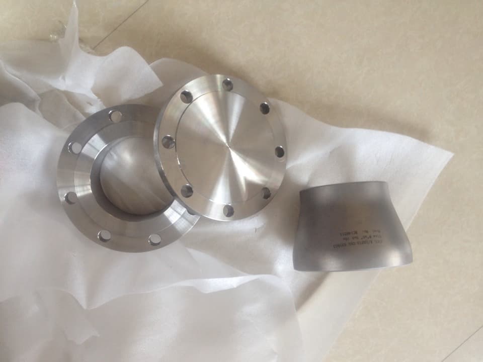 ASTM A182 F51 flanges